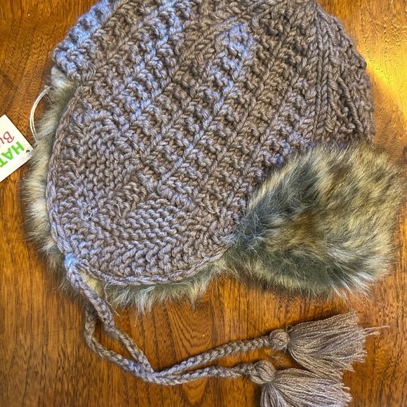 Hat Attack by Buji Baha Greige Fur Lined Hat NWT! - Picture 6 of 10